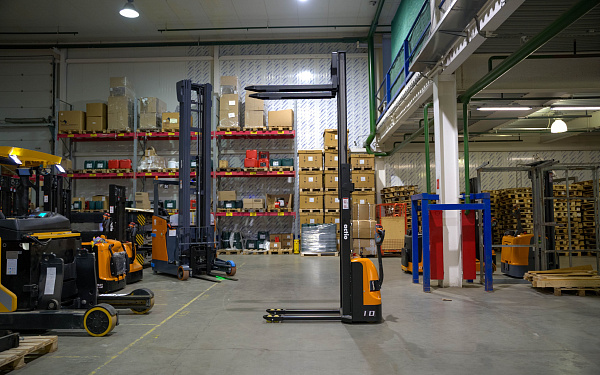 Электроштабелер ACTIO CL1030J (1 тонна)