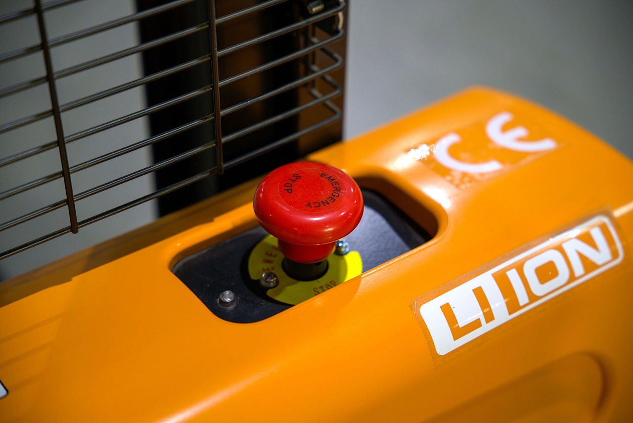 Электроштабелер ACTIO CL1030J (1 тонна)