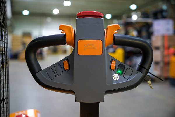 Электроштабелер ACTIO CL1030J (1 тонна)