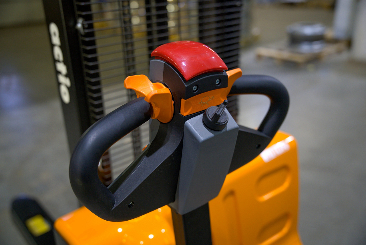 Электроштабелер ACTIO CL1030J (1 тонна)