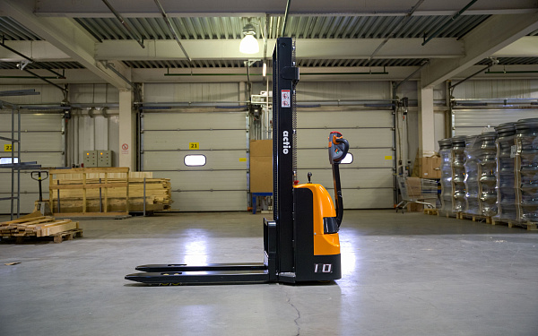 Электроштабелер ACTIO CL1030J (1 тонна)